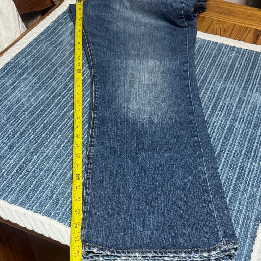 Gap Premium Bootcut Jeans Mens 40x30 Medium Wash Blue Denim Pants - Picture 4 of 5